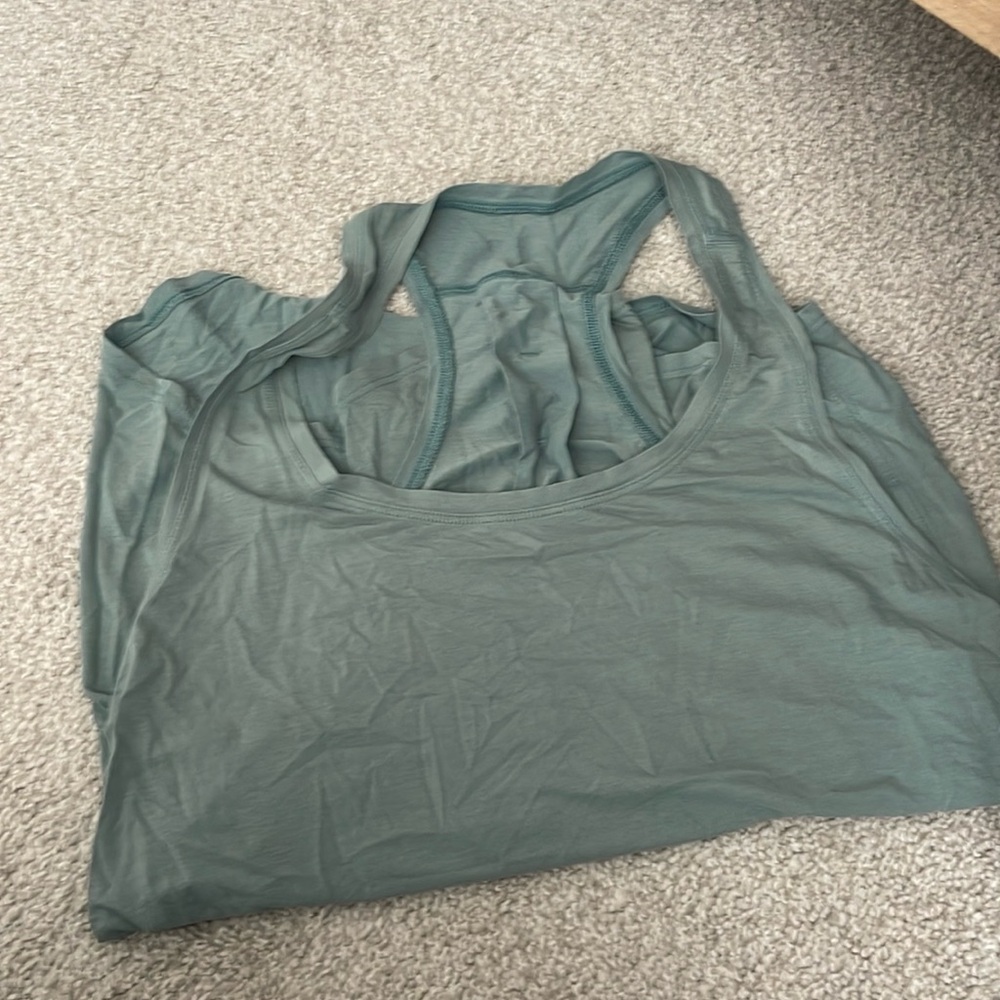 lulu size twelve tank
